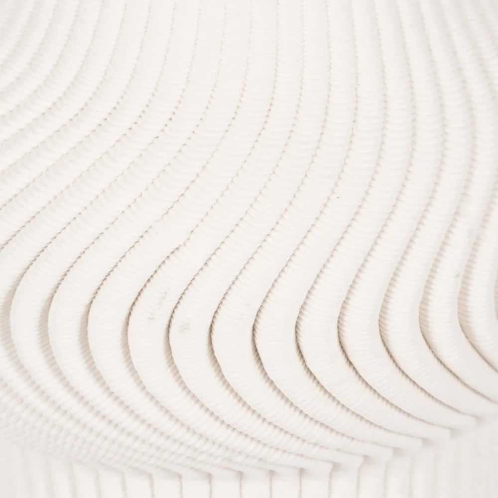DEANFIELD IVORY VASE 10 (IN)