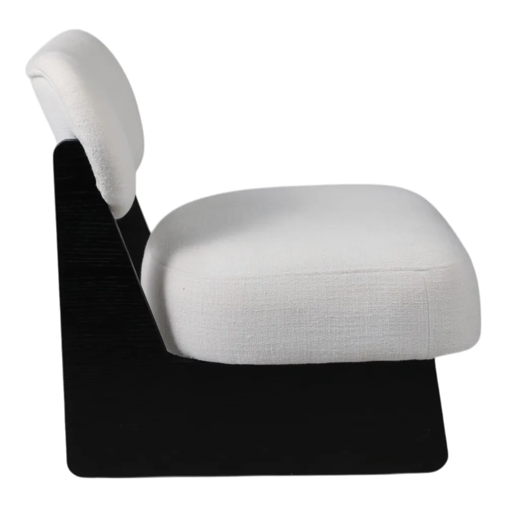 TANNERWAY WHITE CHAIR 29 (IN)