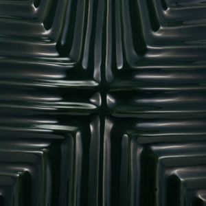 ROBINFIELD GREEN VASE 16 (IN) 6