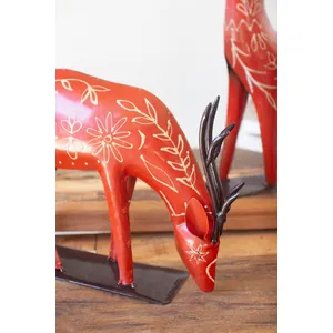 Set of 2 Painted Recycled Metal Folk Reindeer 4