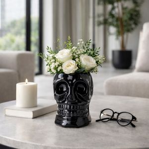 LINDENCLIFF BLACK VASE 8 (IN) 9