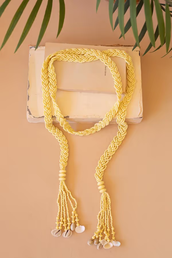 Seeded-Bead Belt / Sunoil