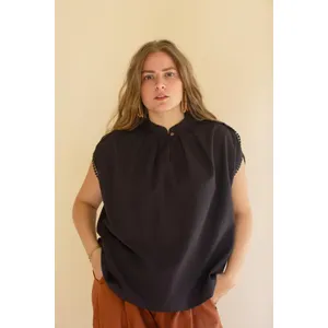 High-Neck Shortsleeve Blouse with Flat Pom-Pom Lace Detail / Midnight 1