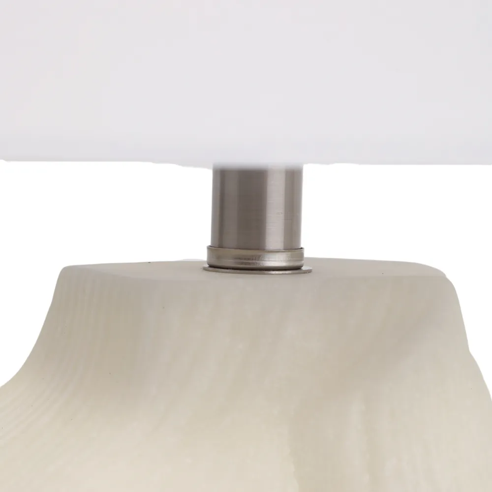 ELGINCLIFF WHITE LAMP 27 (IN)