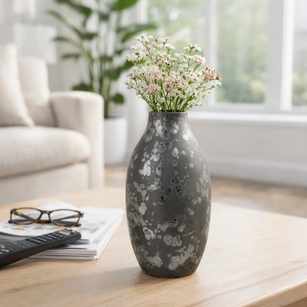 BURGESSLEY BLACK VASE 14 (IN)