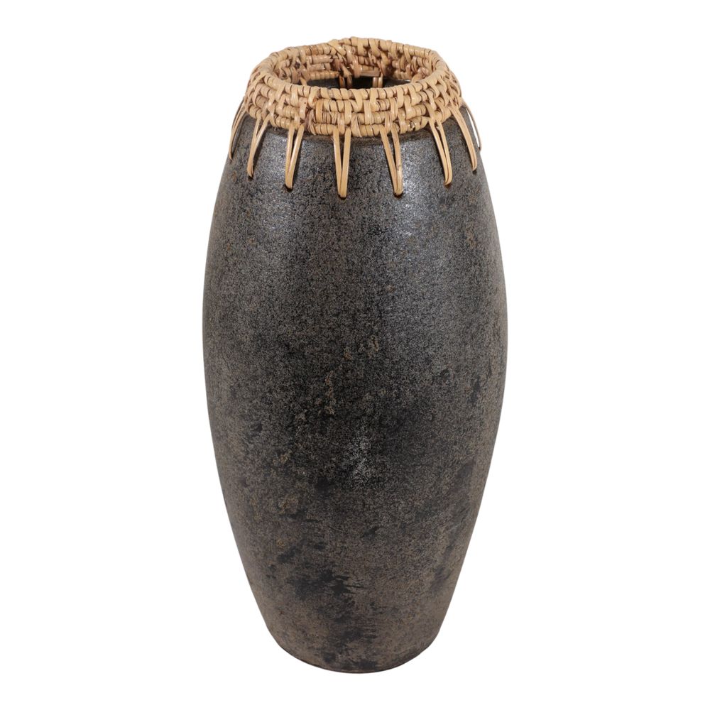 BYRONHOLM BLACK VASE 16 (IN)
