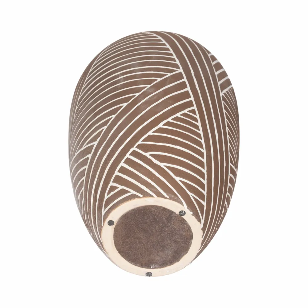 DEANVALE BROWN VASE 22 (IN)