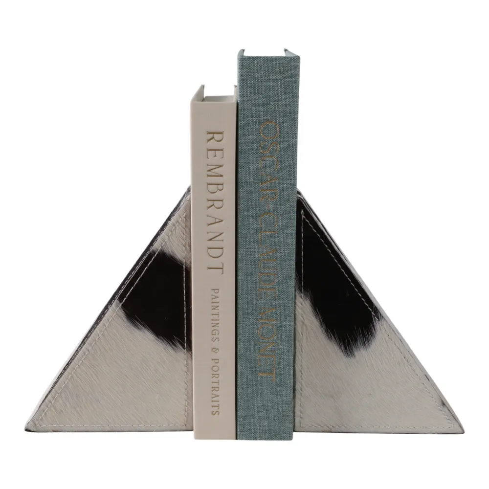 RAYMONDTON SET OF 2 IVORY BOOKENDS 7 (IN)
