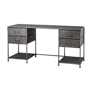 Gunthery Desk 1