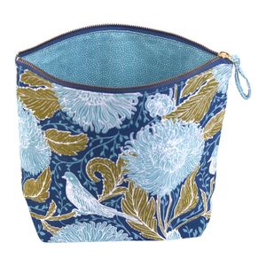 Chrysanthemum Flower Medium Essential Canvas Pouch 4