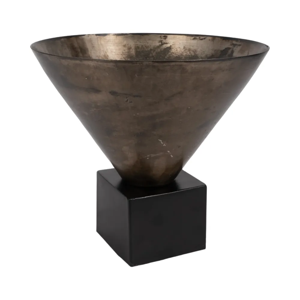 NASHOAK GOLD VASE 11 (IN)