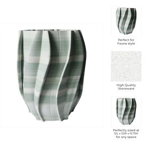 REESESHAW GREEN VASE 16 (IN) 10