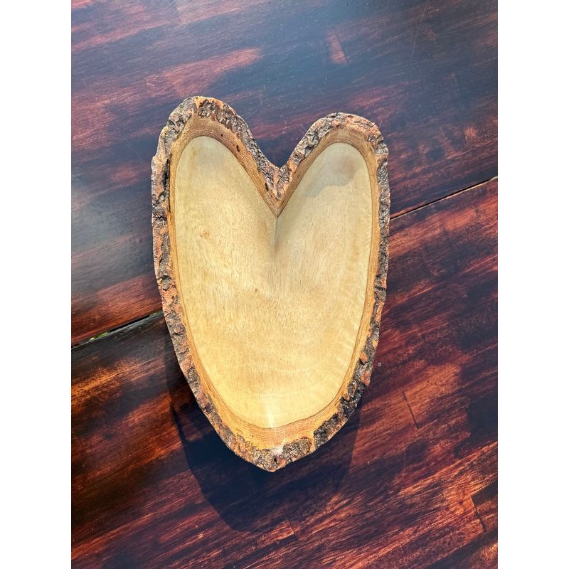 8" x 12" Heart-Shaped Natural Wood Tray