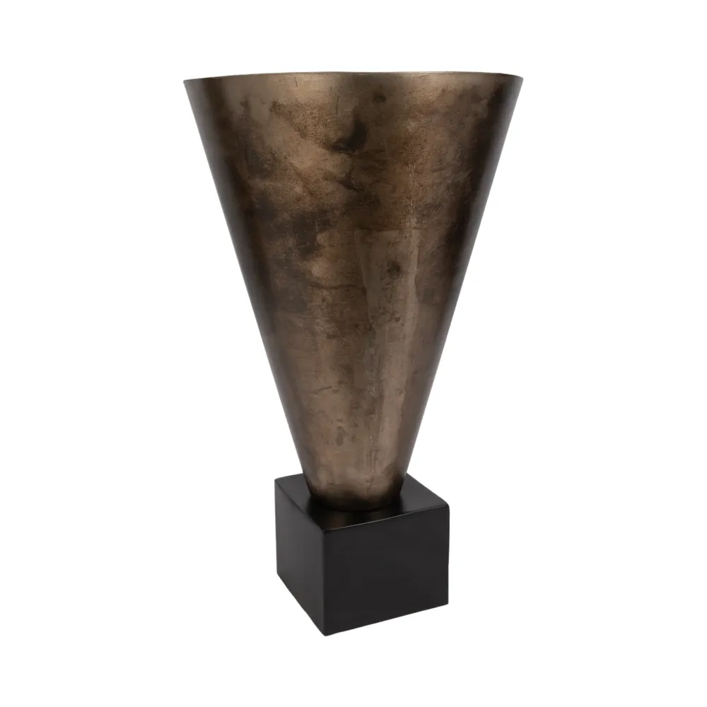 NASHOAK GOLD VASE 19 (IN)