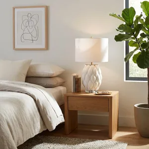 GRANGERMILL IVORY LAMP 24 (IN) 11
