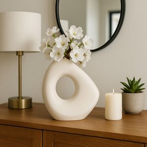 ARMONLAND WHITE VASE 11 (IN) 2