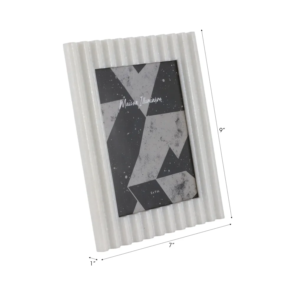 NILESTONE WHITE FRAME 9 (IN)