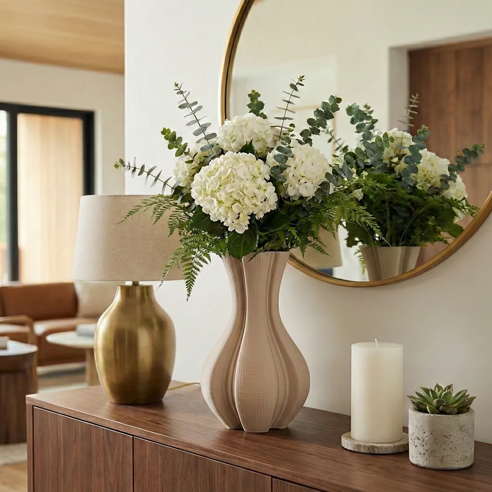DREWROSE IVORY VASE 15 (IN)