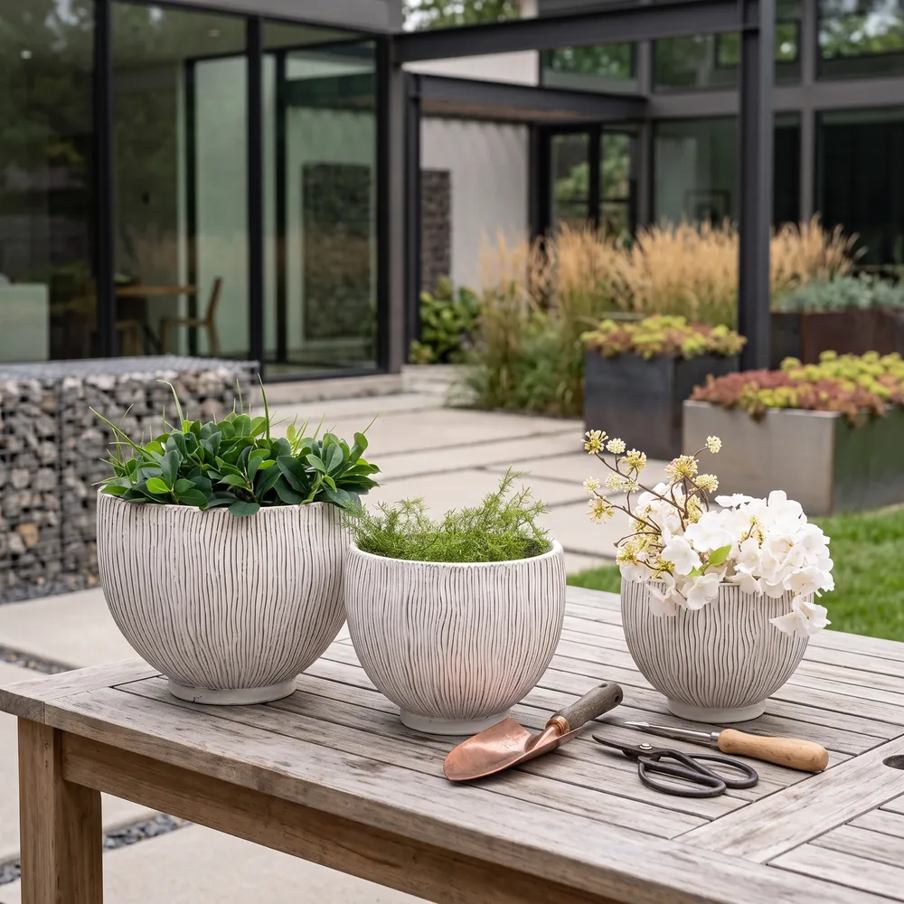 CUTTERWELL SET OF 3 WHITE PLANTER 11 (IN)