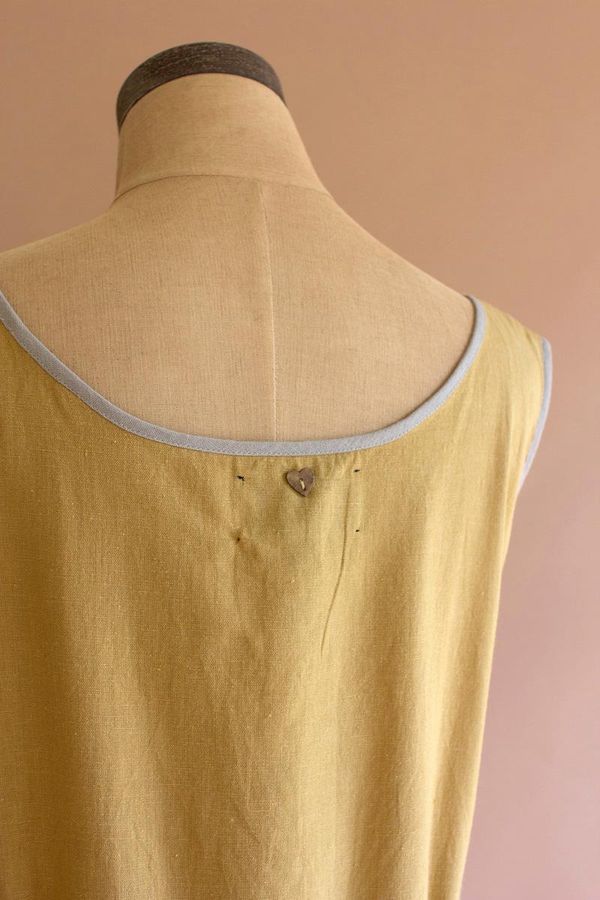 Sleeveless Double-Sided Tie Dress - Fog and Pistachio