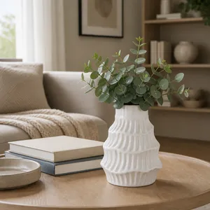 WELDONBEACH WHITE VASE 6 (IN) 2