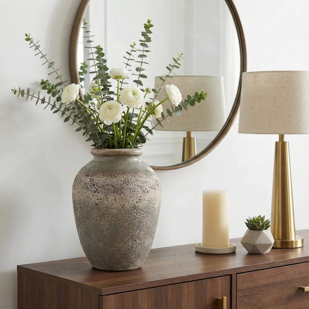 DUNCANRUN IVORY VASE 12 (IN)