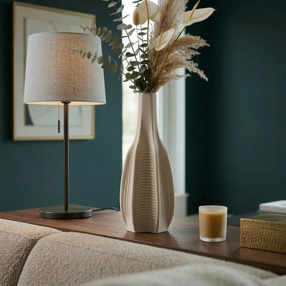 ENNISLAKE IVORY VASE 14 (IN)