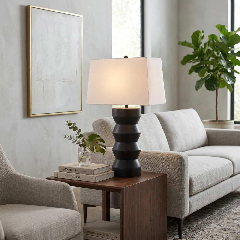 BENTONHOLM BLACK LAMP 28 (IN)