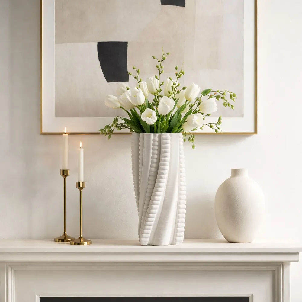 CALDERFIELD IVORY VASE 13 (IN)