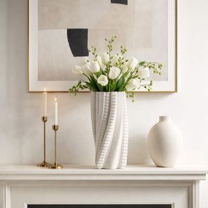 CALDERFIELD IVORY VASE 13 (IN) 12