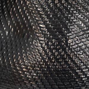 SHAWRUN BLACK VASE 16 (IN) 4