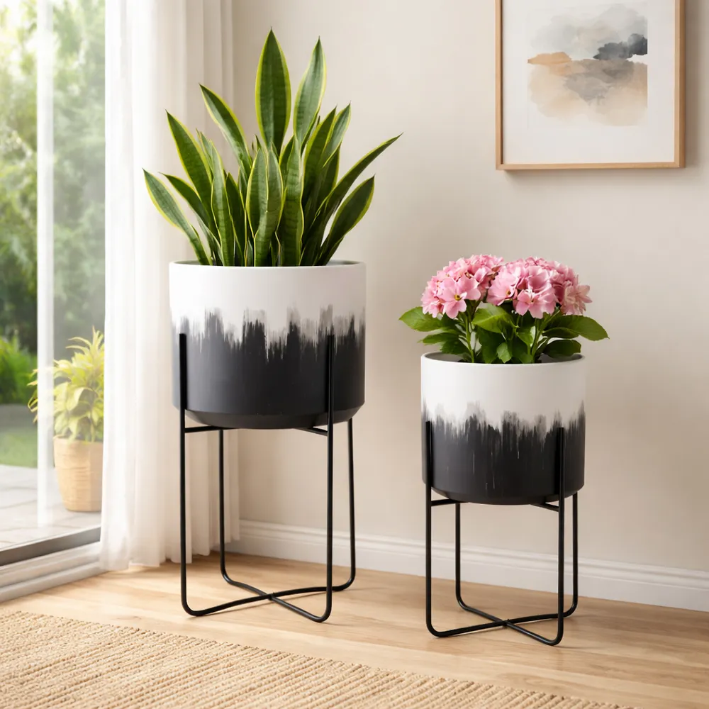 NICOLEHAM SET OF 2 WHITE PLANTER 23 (IN)