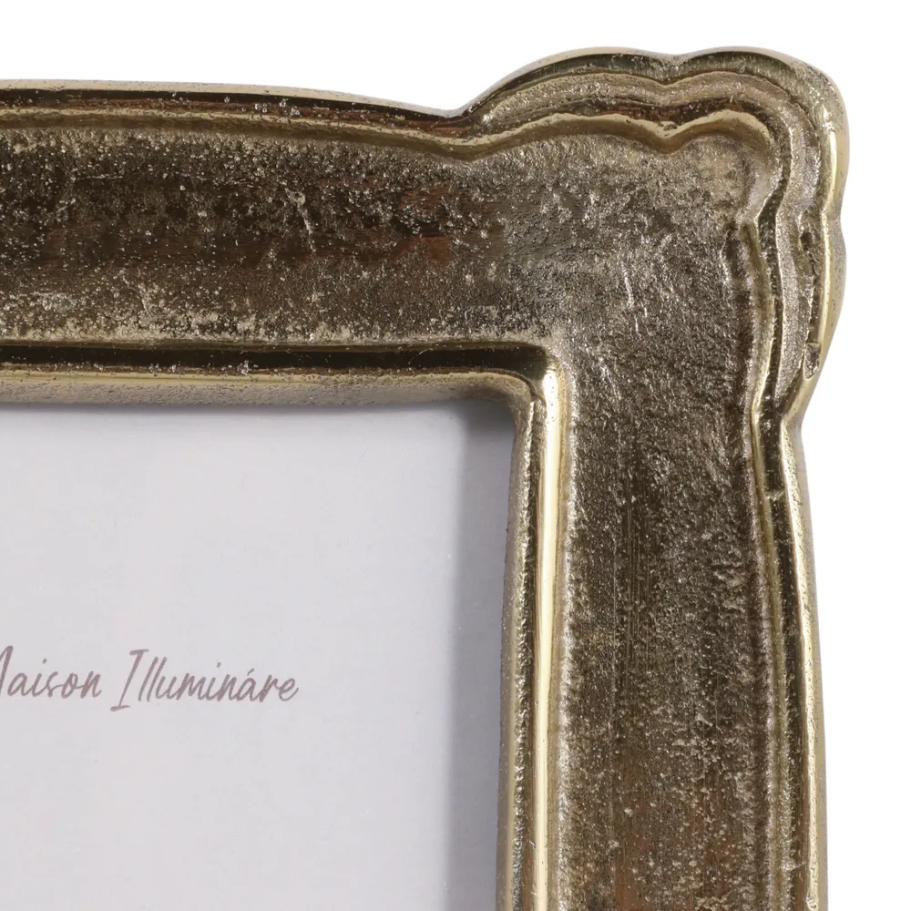 CORWINWOOD GOLD FRAME 9 (IN)
