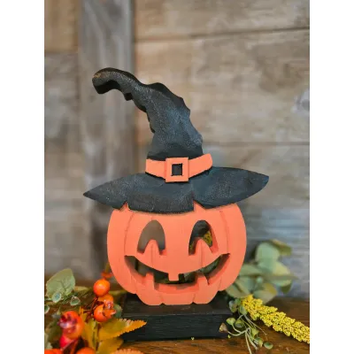 Spooklet 7.25x10in