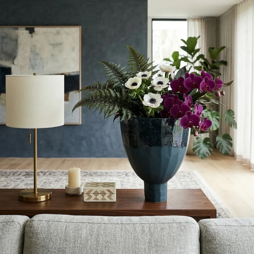 LUCASLAKE BLUE VASE 14 (IN)