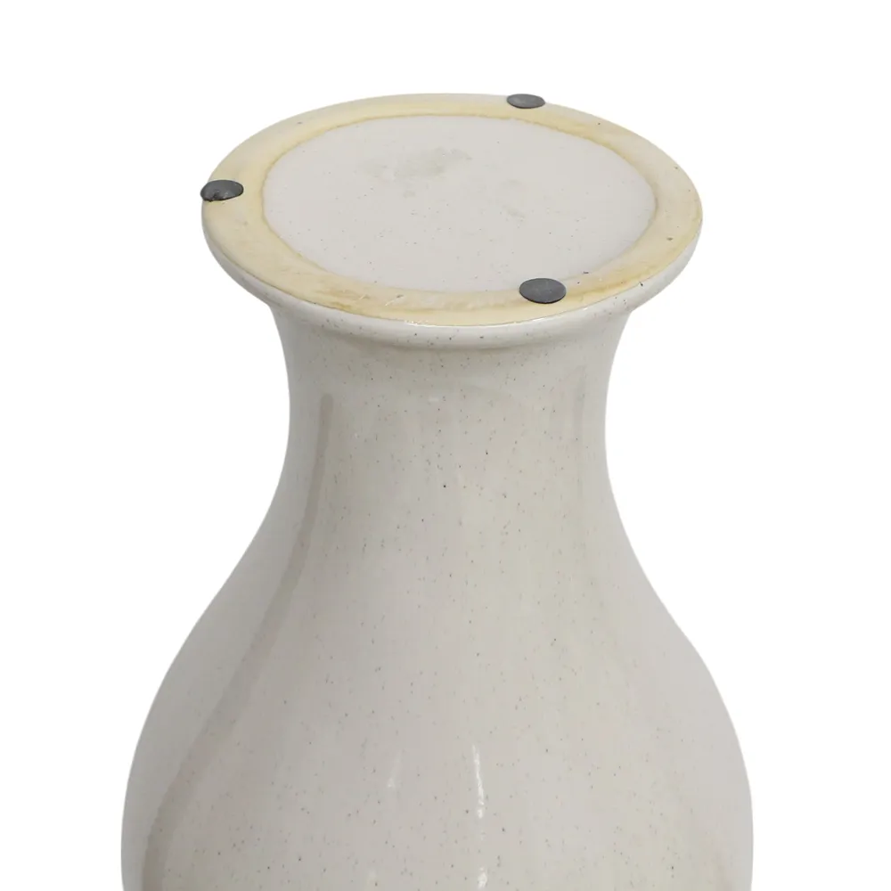 DAXTONTON IVORY VASE 24 (IN)