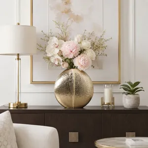 HOLTONMILL GOLD VASE 14 (IN) 2