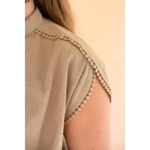 High-Neck Shortsleeve Blouse with Flat Pom-Pom Lace Detail / Oatmeal 4