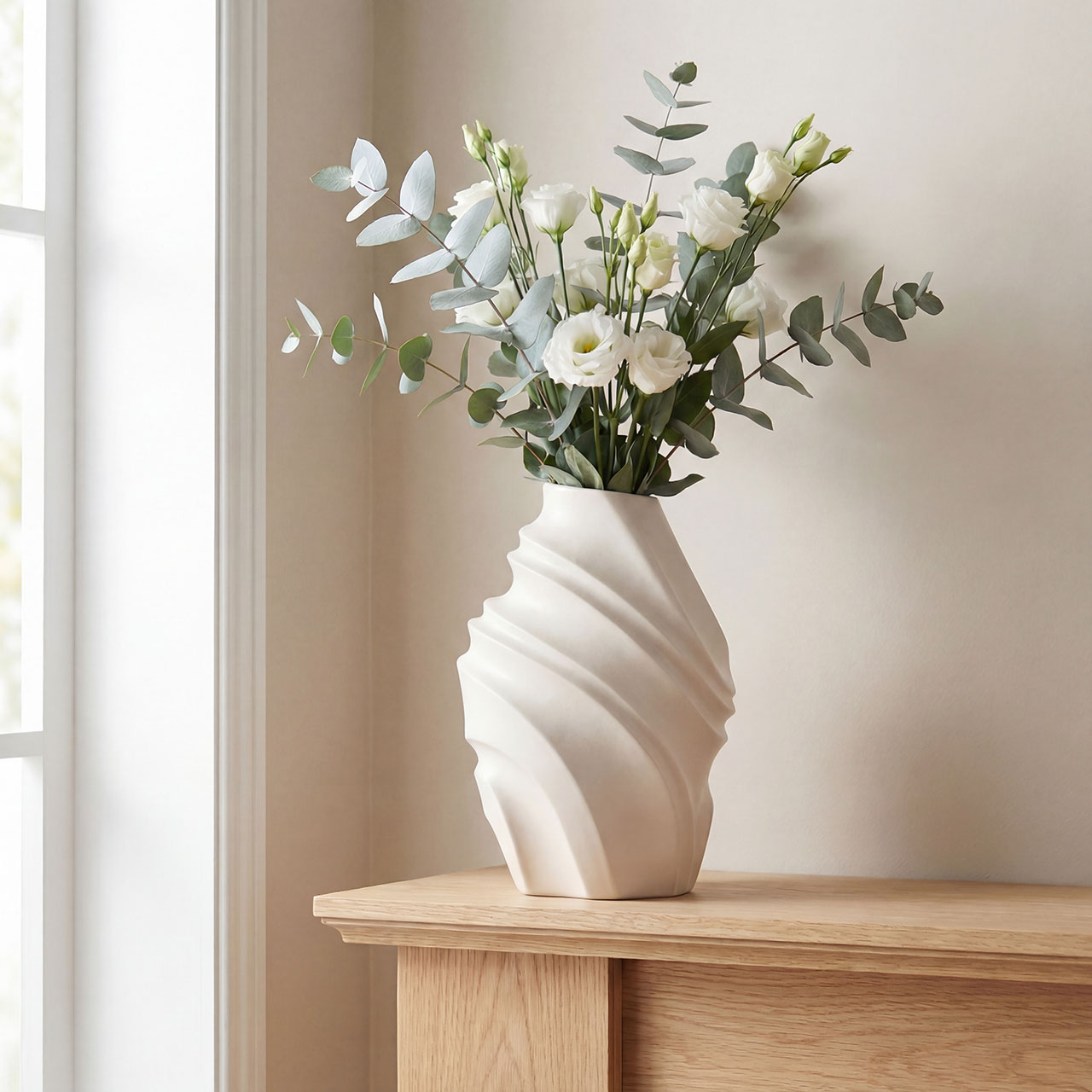Nazra Short Vase 2