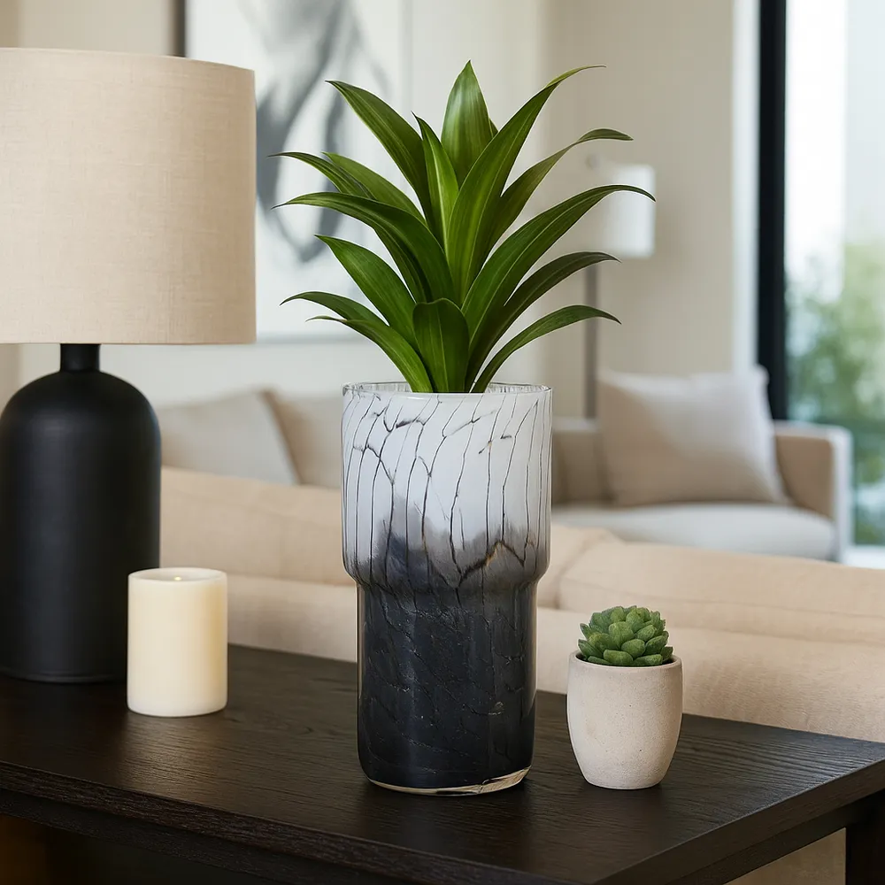 HALEYMOOR BLACK GLASS VASE 12 (IN)