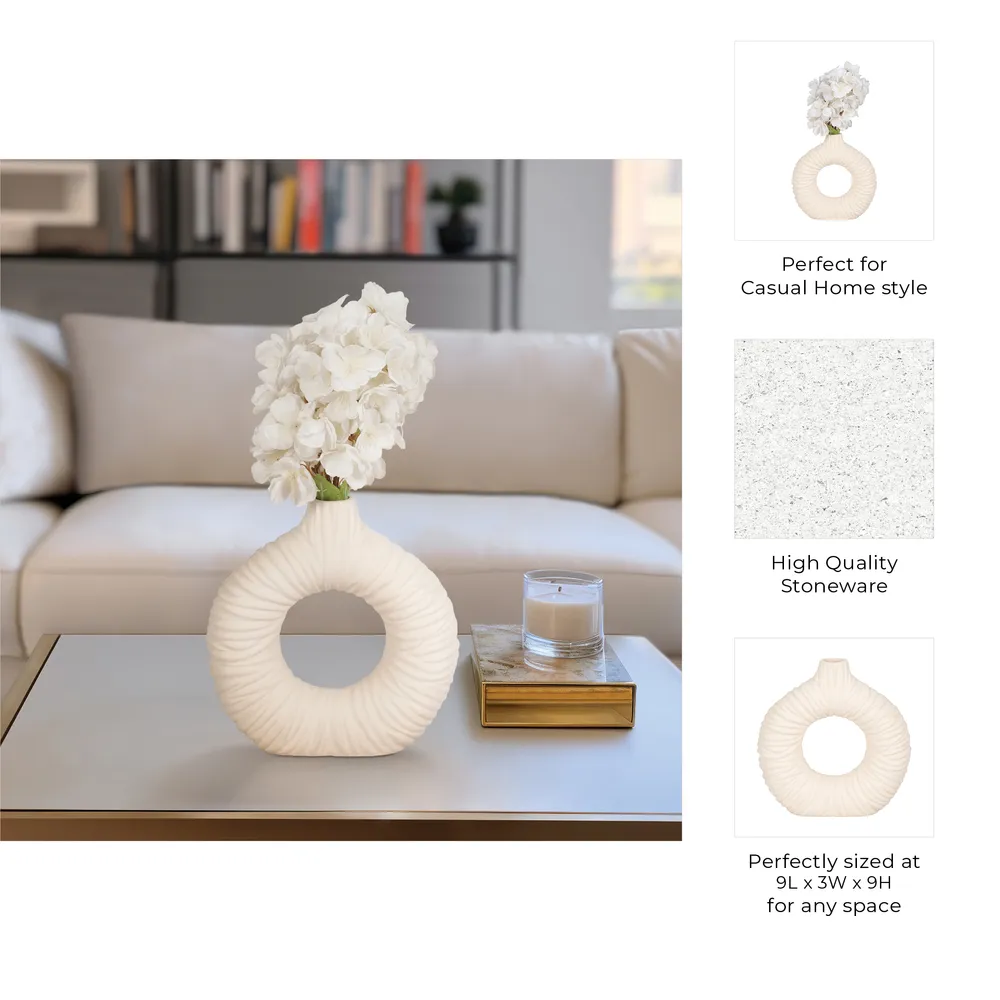 CANTONGATE IVORY VASE 9 (IN)
