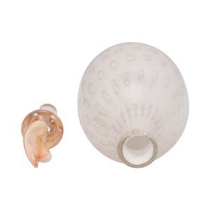 DENTONSHAW IVORY GLASS VASE 16 (IN) 8