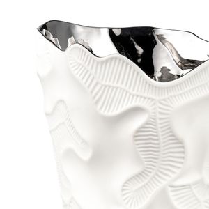 Halford Vase 4