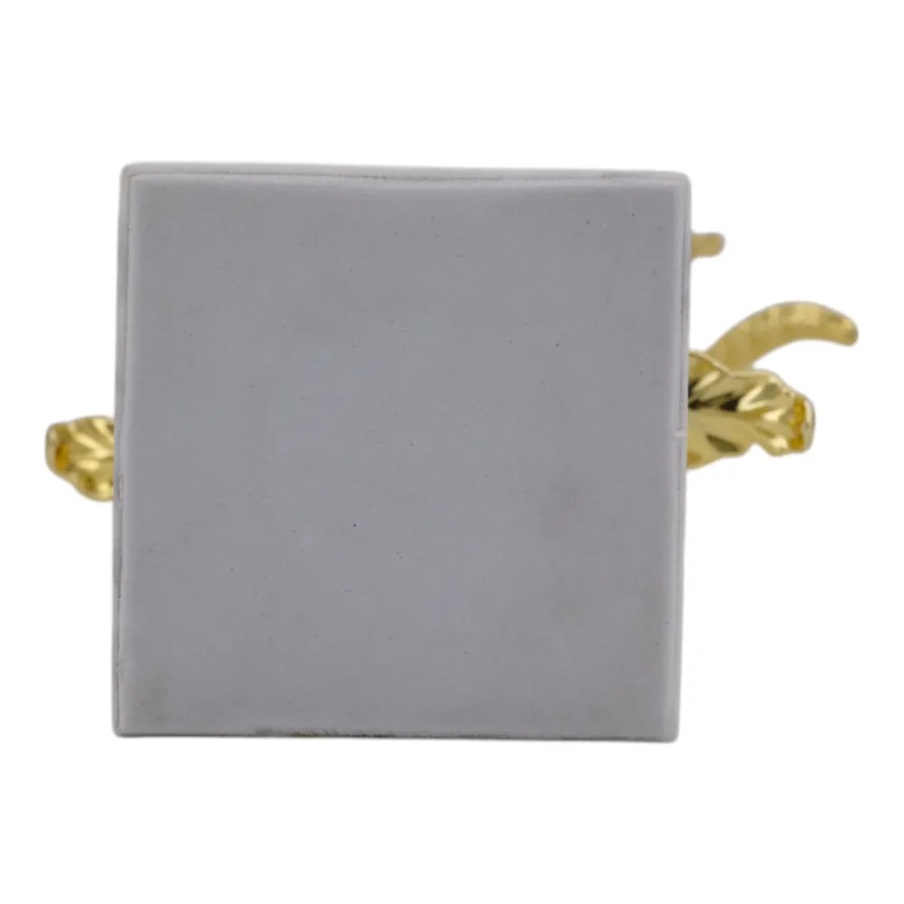 CHAPINCLIFF GOLD DECOR 16 (IN)