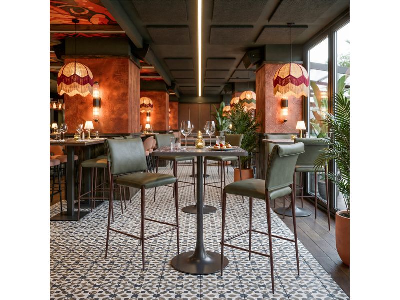 Spot Bar Table Black 2