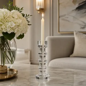 FINNSHAW CLEAR CANDLE HOLDER 9 (IN) 10