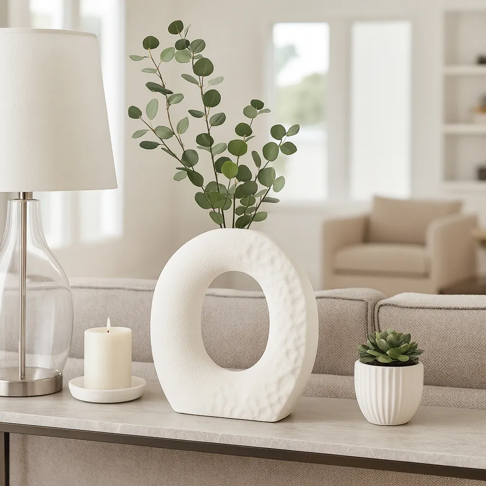 DILLONVIEW WHITE VASE 10 (IN)