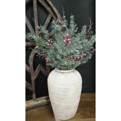 Yuletide Glow Spray 15.5in