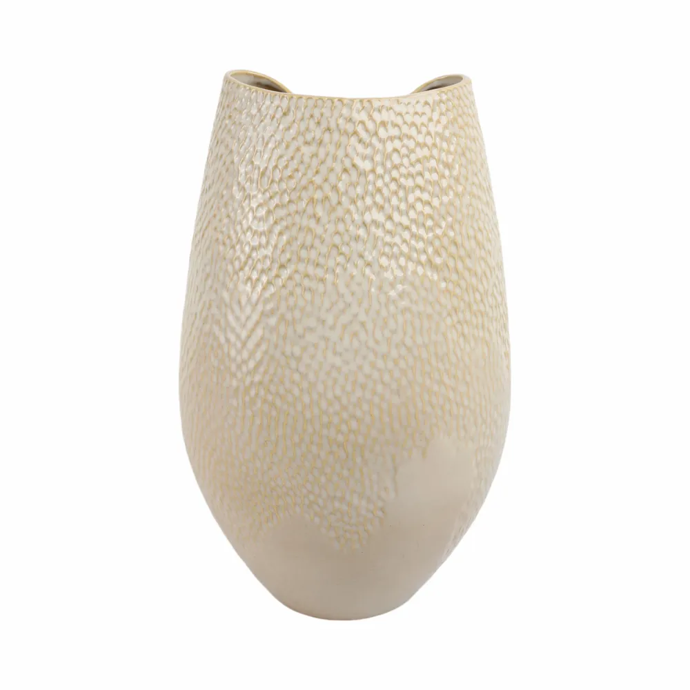 CHESTERMILL CREAM VASE 16 (IN)